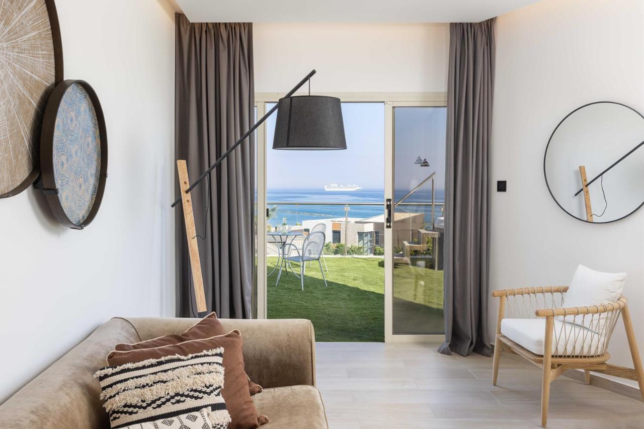 Atlantica Bay - Adults Only Hotel Limassol Kültér fotó