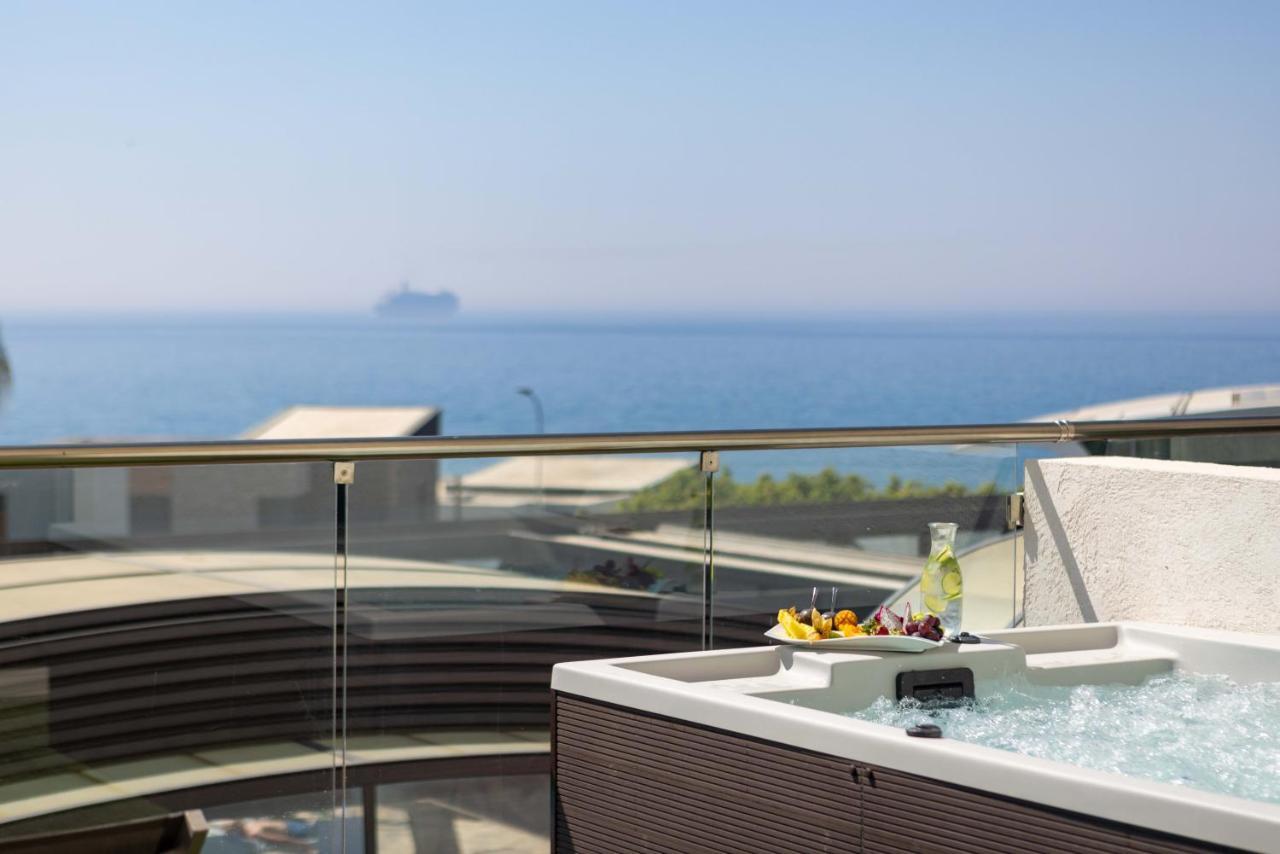 Atlantica Bay - Adults Only Hotel Limassol Kültér fotó