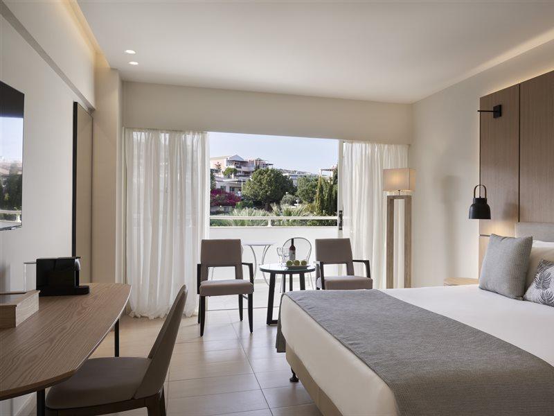 Atlantica Bay - Adults Only Hotel Limassol Kültér fotó
